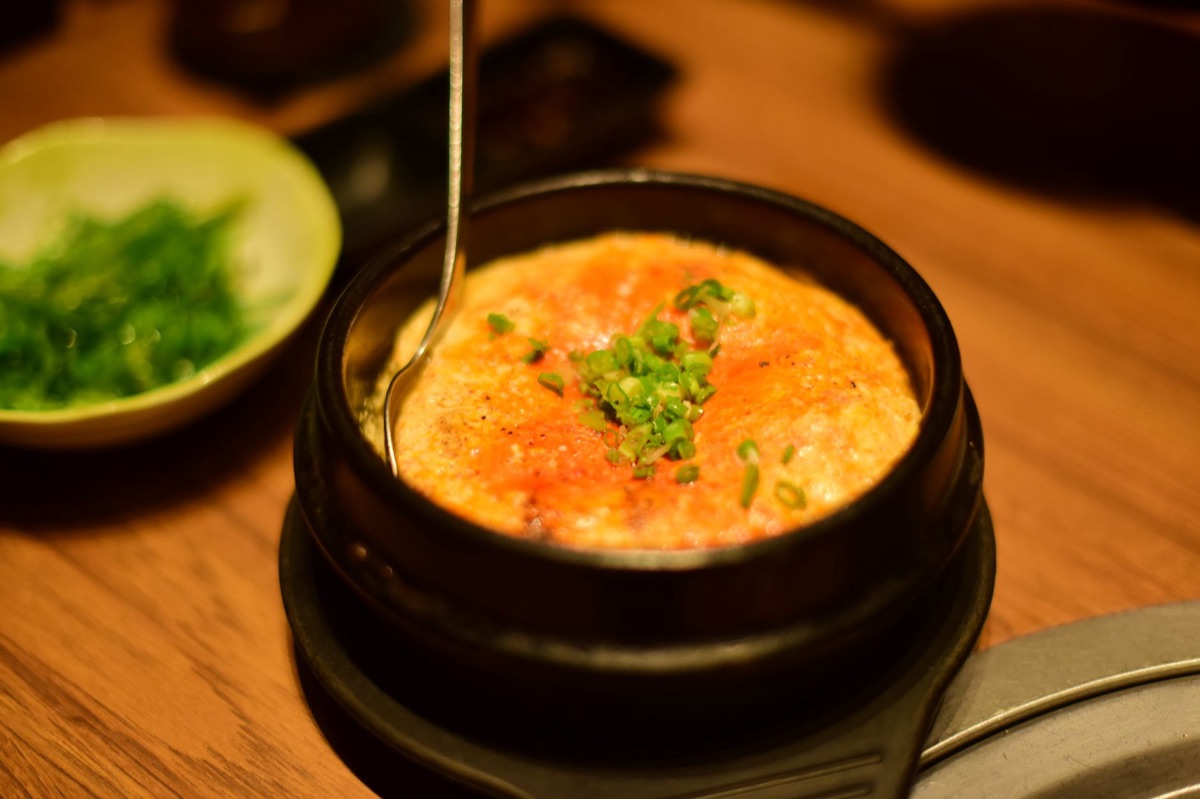Tofu cozido para acompanhamento